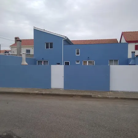 T2 Na Da Com Varanda - Yellow Door Apartament