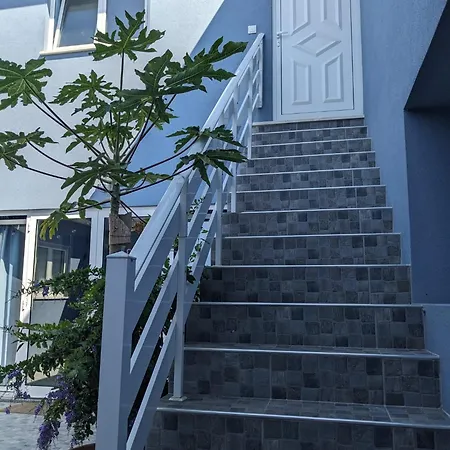 T2 Na Da Com Varanda - Yellow Door * Costa Nova