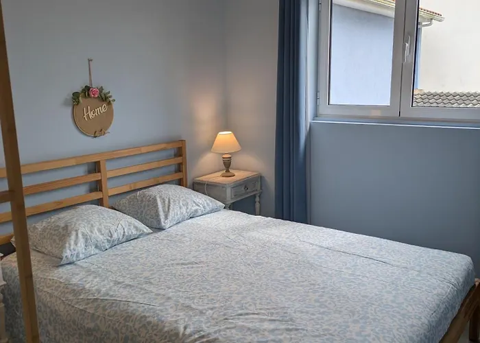 Apartamento T2 Na Da Com Varanda - Yellow Door *