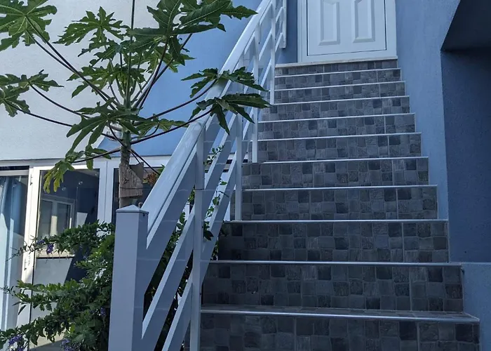 T2 Na Da Com Varanda - Yellow Door * Costa Nova